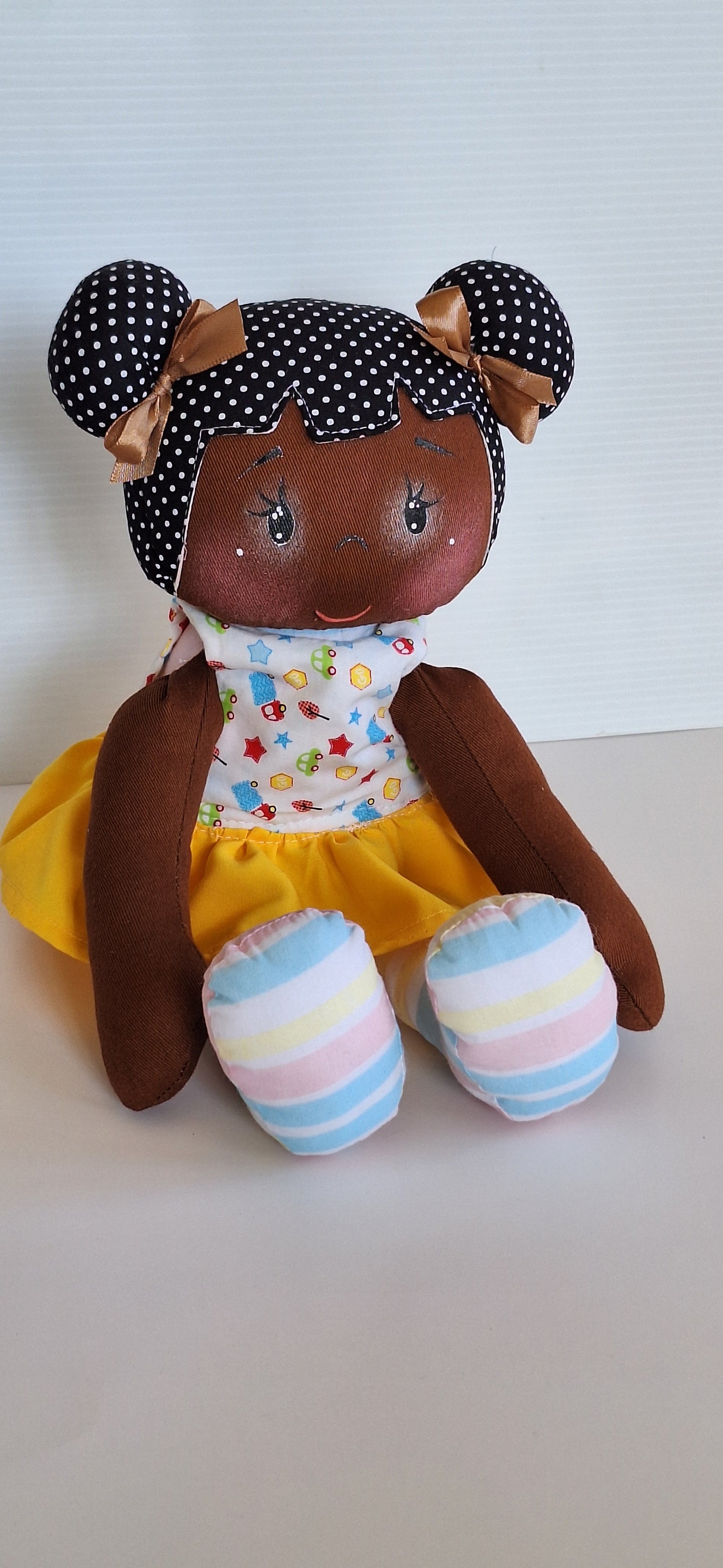 Muñeca de tela artesanal